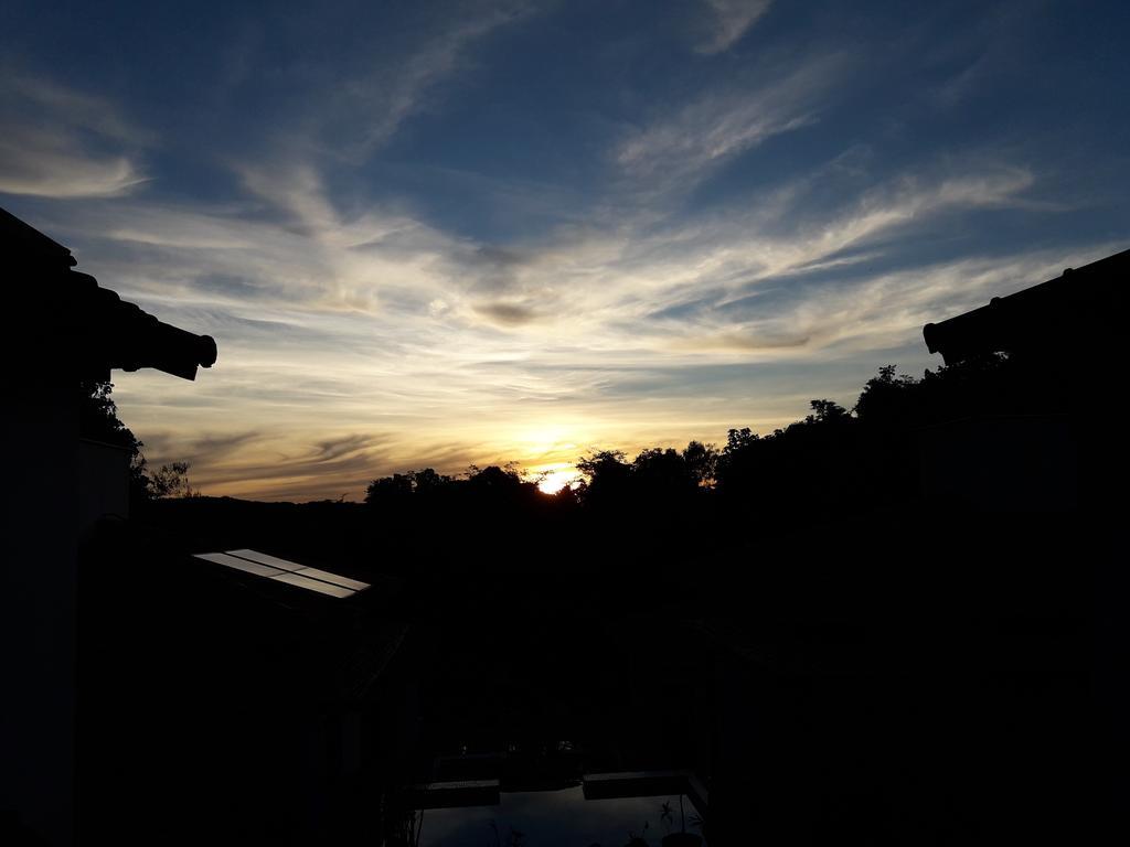 Pousada Casa De Abrahao Brumadinho Luaran gambar